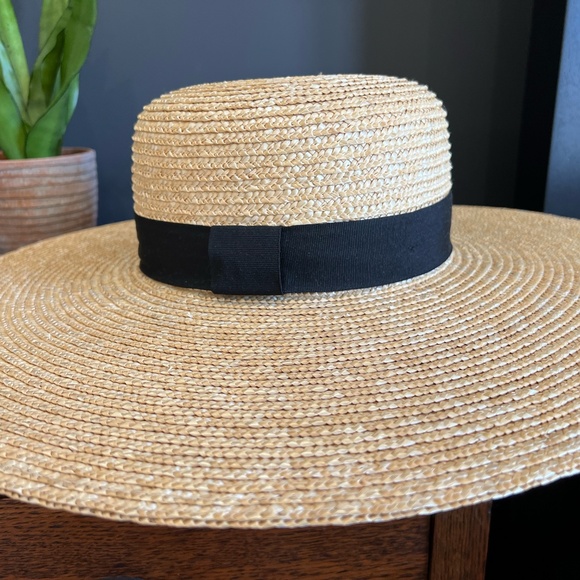 GIGI PIP Wide Brim Straw Hat - Picture 7 of 8